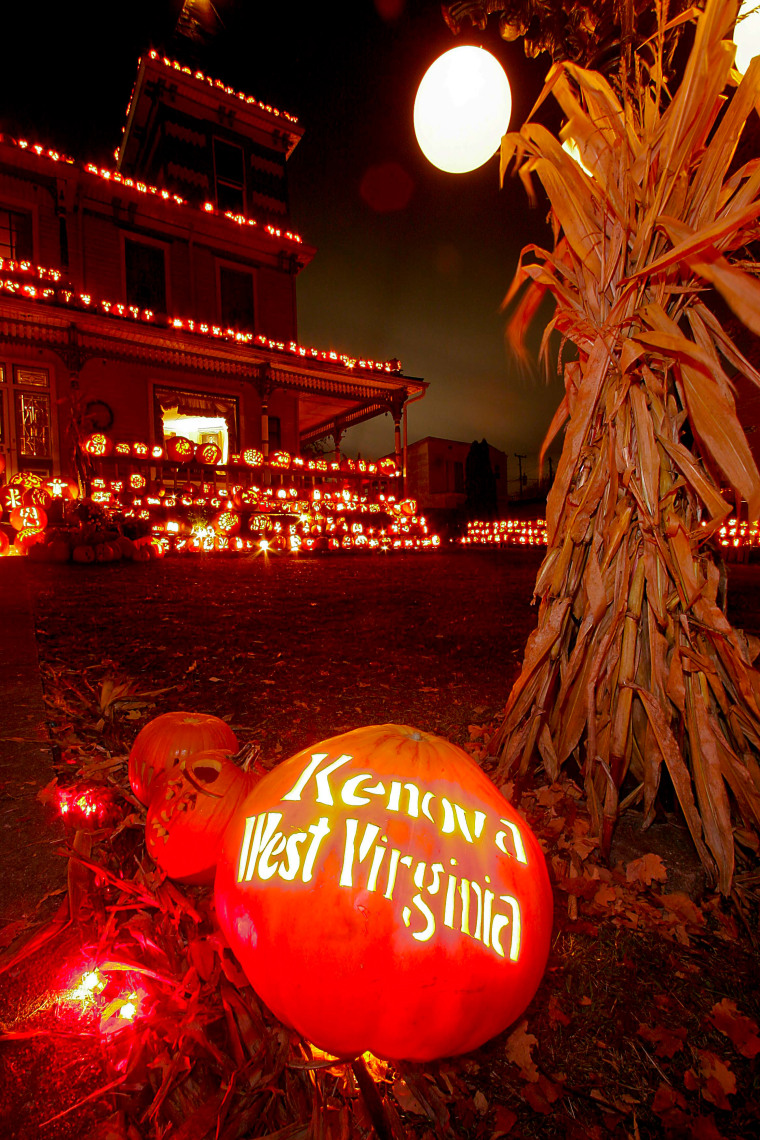 Kenova Pumpkin House