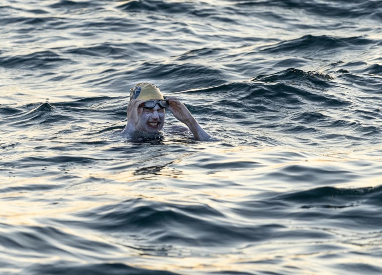 Image: Sarah Thomas swimming in the English Channel