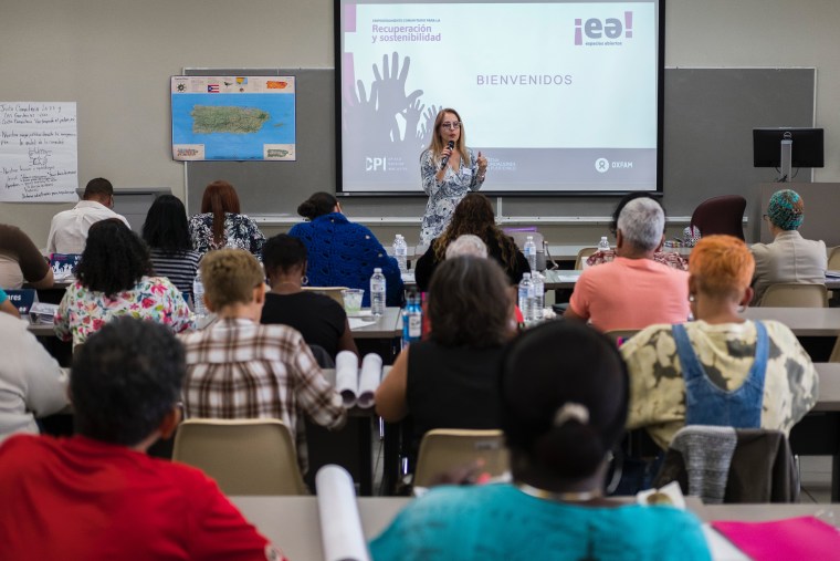 Espacios Abiertos hosts a Community Empowerment and Resilience workshop for community leaders in Puerto Rico.