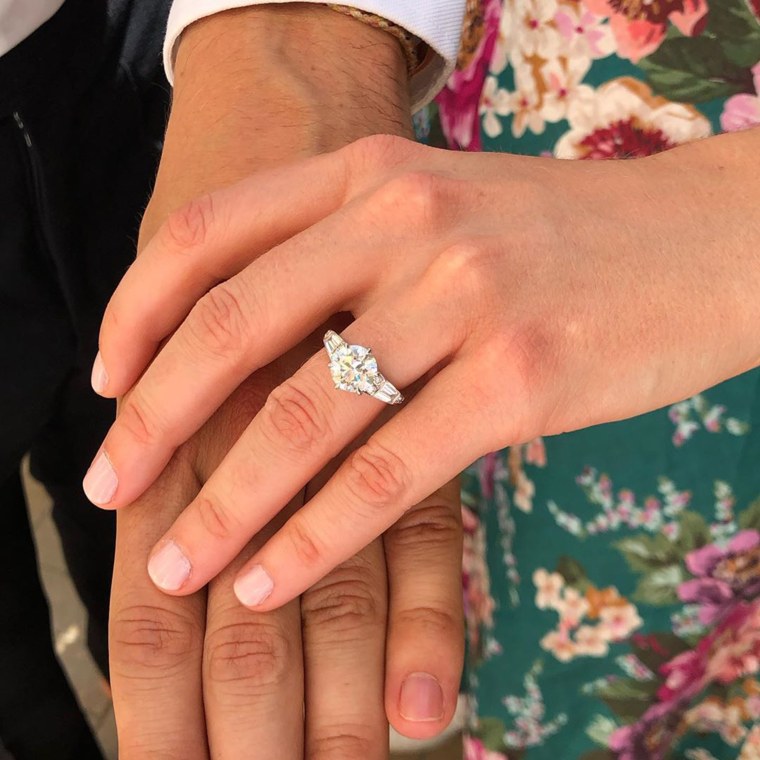 The diamond engagement ring worn by Princess Beatrice.