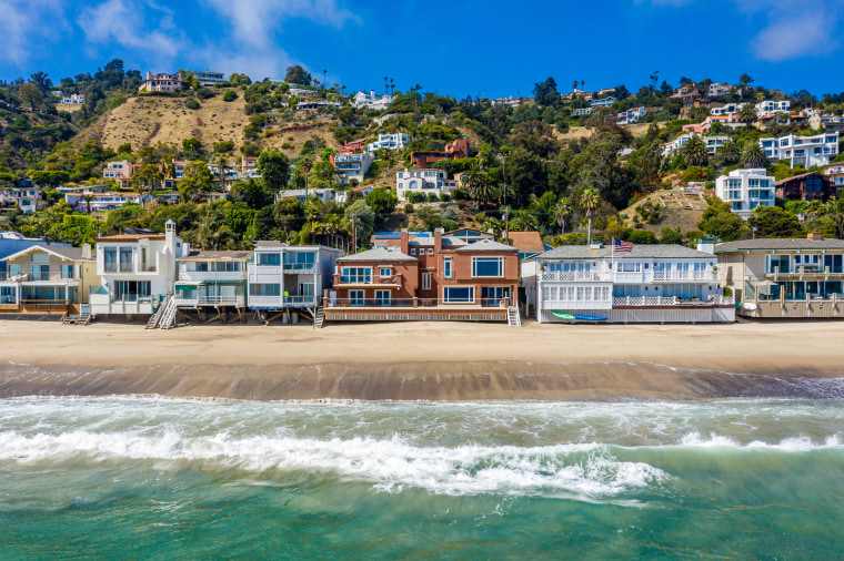 Candy Spelling beach house