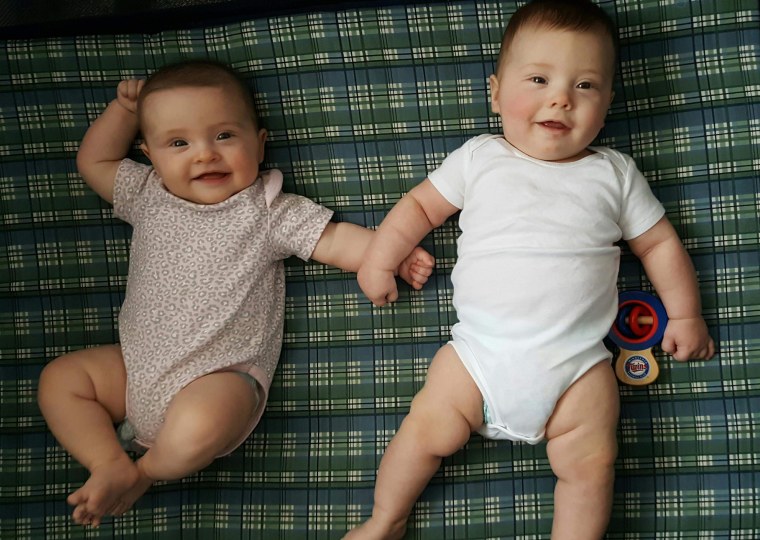 Twin babies Anders and Linnea Jungling are pictured together. Anders died after being allowed to sleep in his car seat.