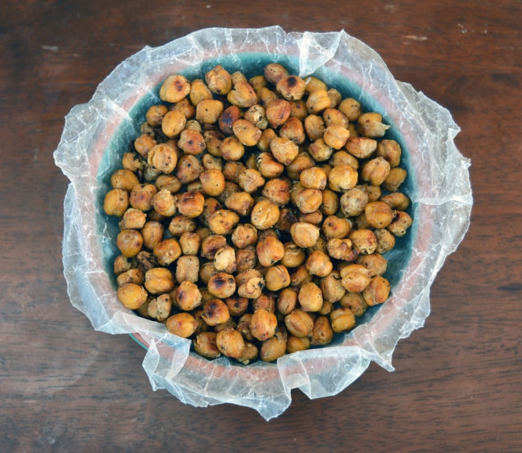 Crunchy Roasted Chickpeas