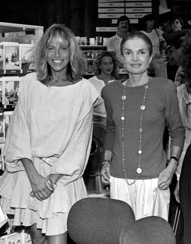 Carly Simon and Jackie Onassis at Bunch of Grapes Bookstore on Martha's Vineyard, Mass on Sept. 2, 1989.