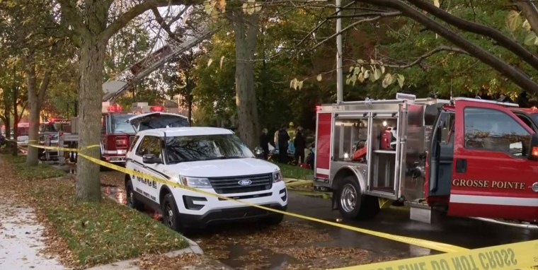 Image: Grosse Pointe house fire