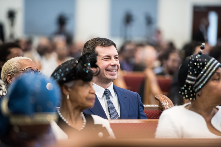 Image: Presidential Candidate Pete Buttigieg Campaigns In South Carolina