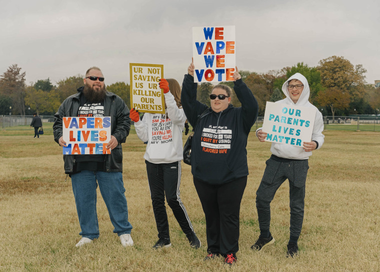 A pro-vaping rally on the National Mall in Washington on Nov. 9, 2019.