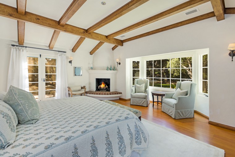 Oprah Winfrey bought Jeff Bridges' Montecito home