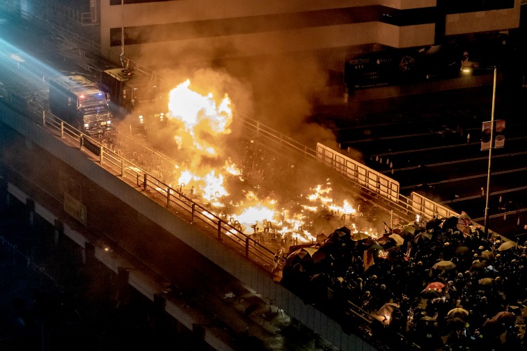 Image: Burning police vehicle