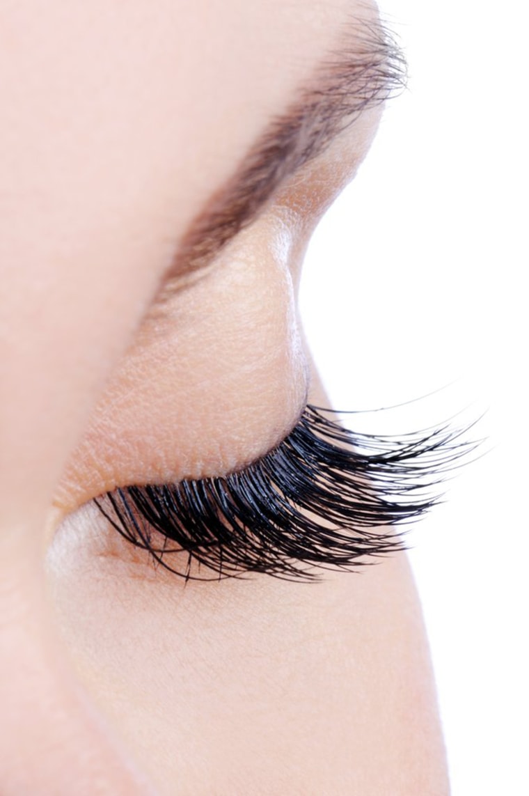 Lash lifts are gaining popularity for their curling effect. 