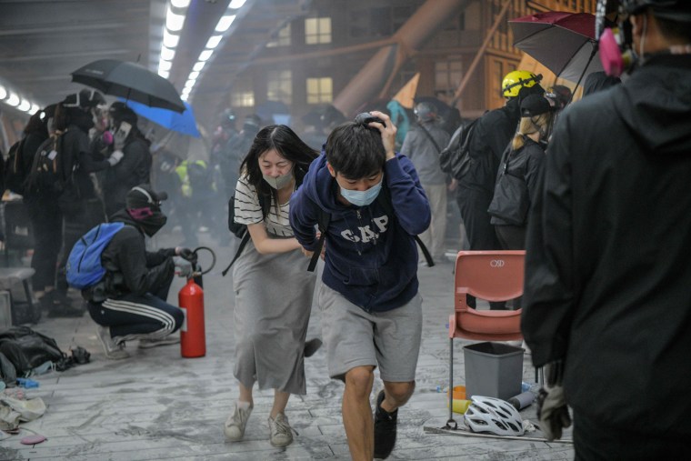 Image: TOPSHOT-HONG KONG-CHINA-POLITICS-UNREST