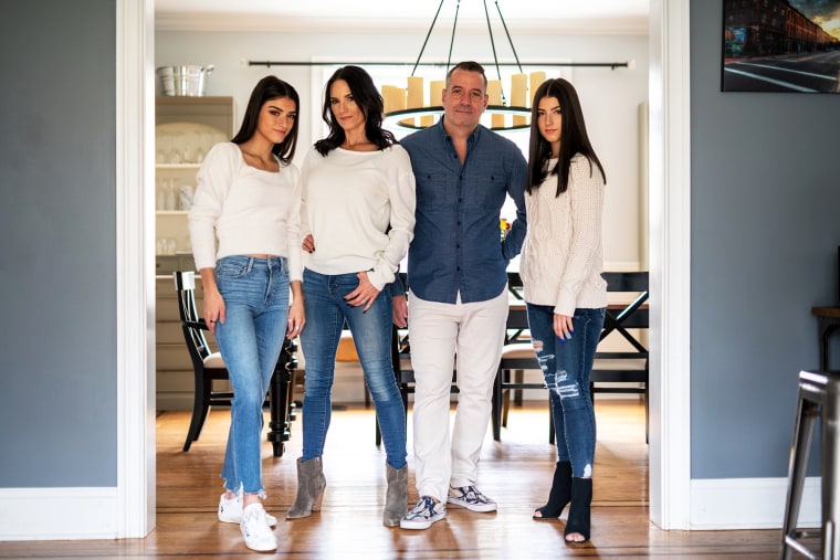 Image: Charli D'Amelio, right, with her sister, Dixie, and her parents, Heidi and Marc.