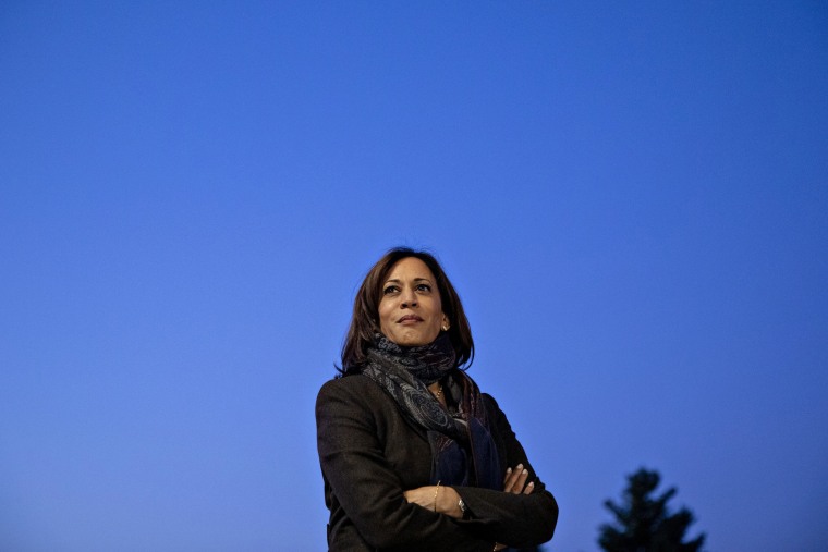 Image: Sen. Kamala Harris (D-Calif.), a Democratic candidate for president, during her introduction at a town hall event in Ankeny, Iowa on Monday, Oct. 7, 2019. (Daniel Acker/The New York Times)