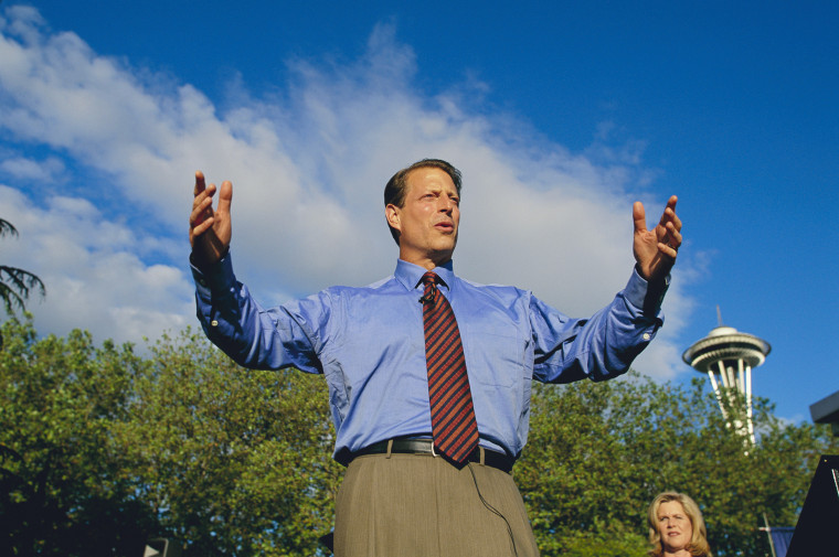 Image: Al Gore Giving Speech During Campaign