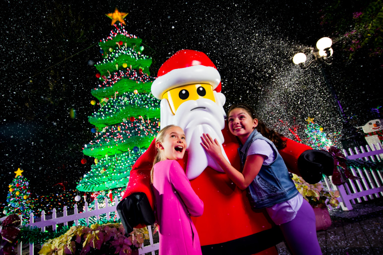 Seasonal shows and treats combined with holiday-themed LEGO displays make up LEGOLAND Florida's holiday offerings.