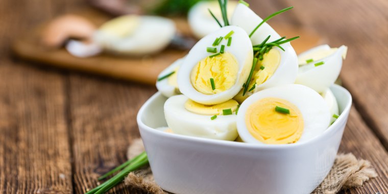 HARD BOILED EGGS - Delicious Table ®