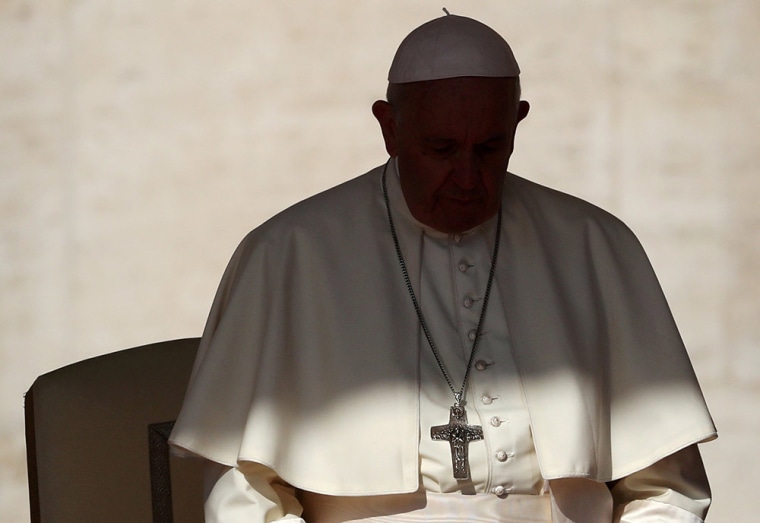 Image: Pope Francis arrives to lead the Wednesday general audience in Saint Peter's square at the Vatican