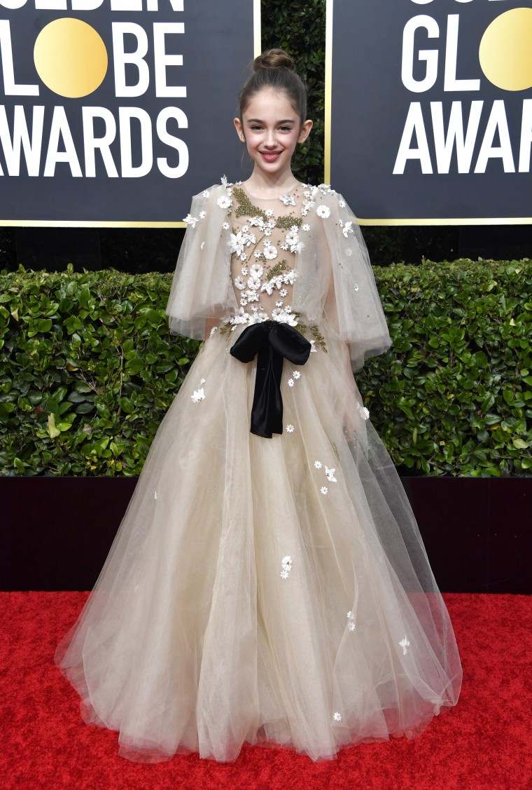 Julia Butters Golden Globes red carpet