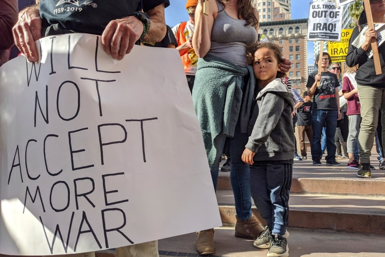 Image: Protesters in Los Angeles