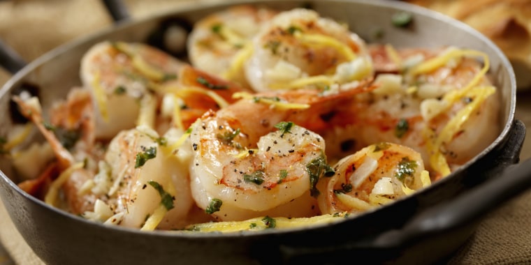 Valerie Bertinelli S Shrimp Scampi Zoodles Recipe