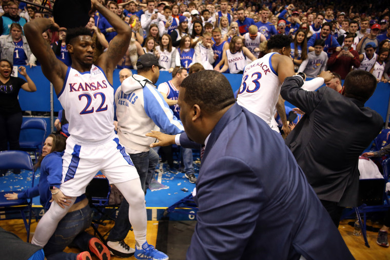 Image: Kansas State v Kansas