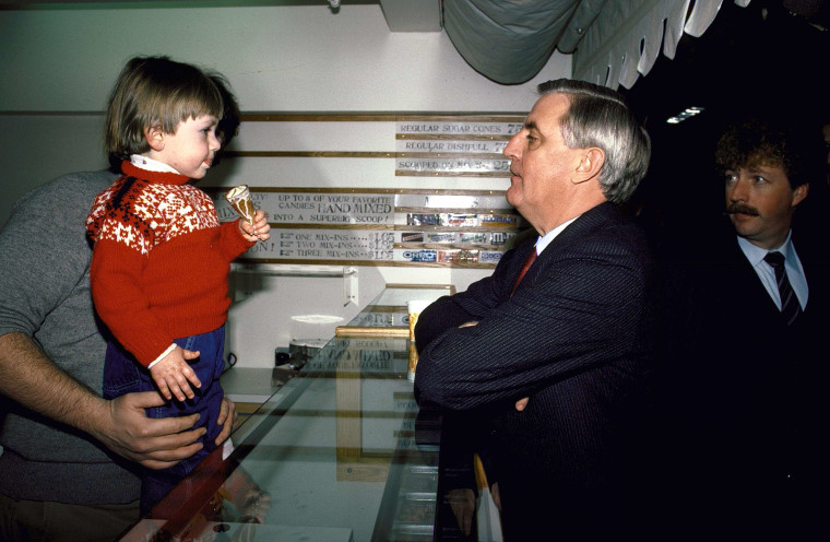 Image: Walter Mondale