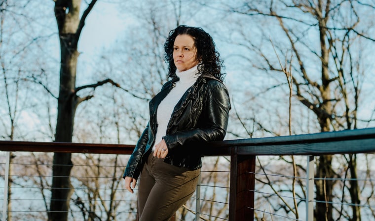 Image: Jeanine Cummins, author of "American Dirt," in Nyack, N.Y., Jan. 9, 2020. (Heather Sten/The New York Times)