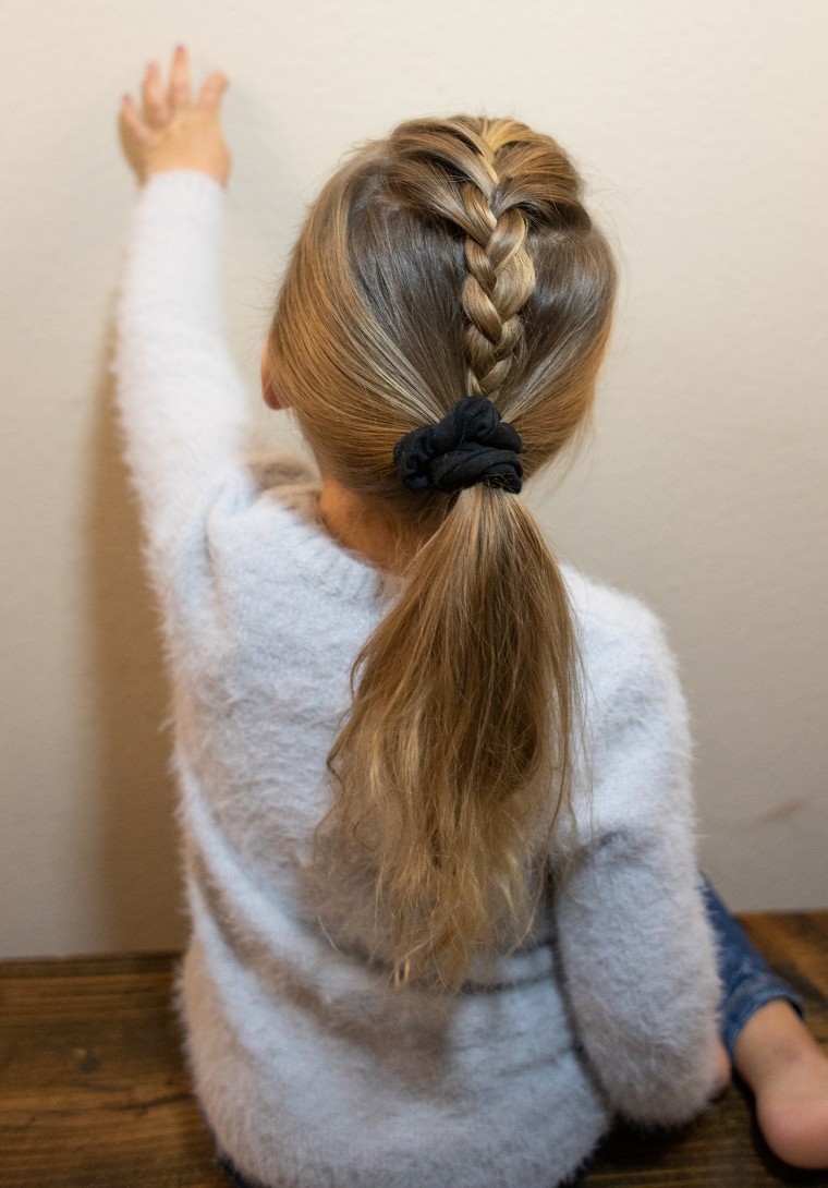 Braided mohawk ponytail for girls