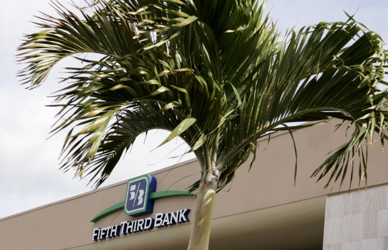 A branch location of Fifth Third Bank is shown in Boca Raton