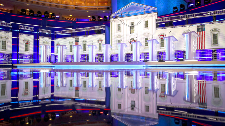 Image: Democratic Presidential Candidates Attend First Debates Of 2020 Election
