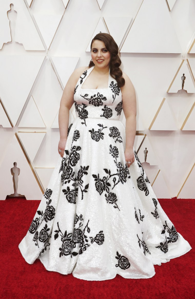 Beanie Feldstein Oscars 2020 red carpet, Miu Miu