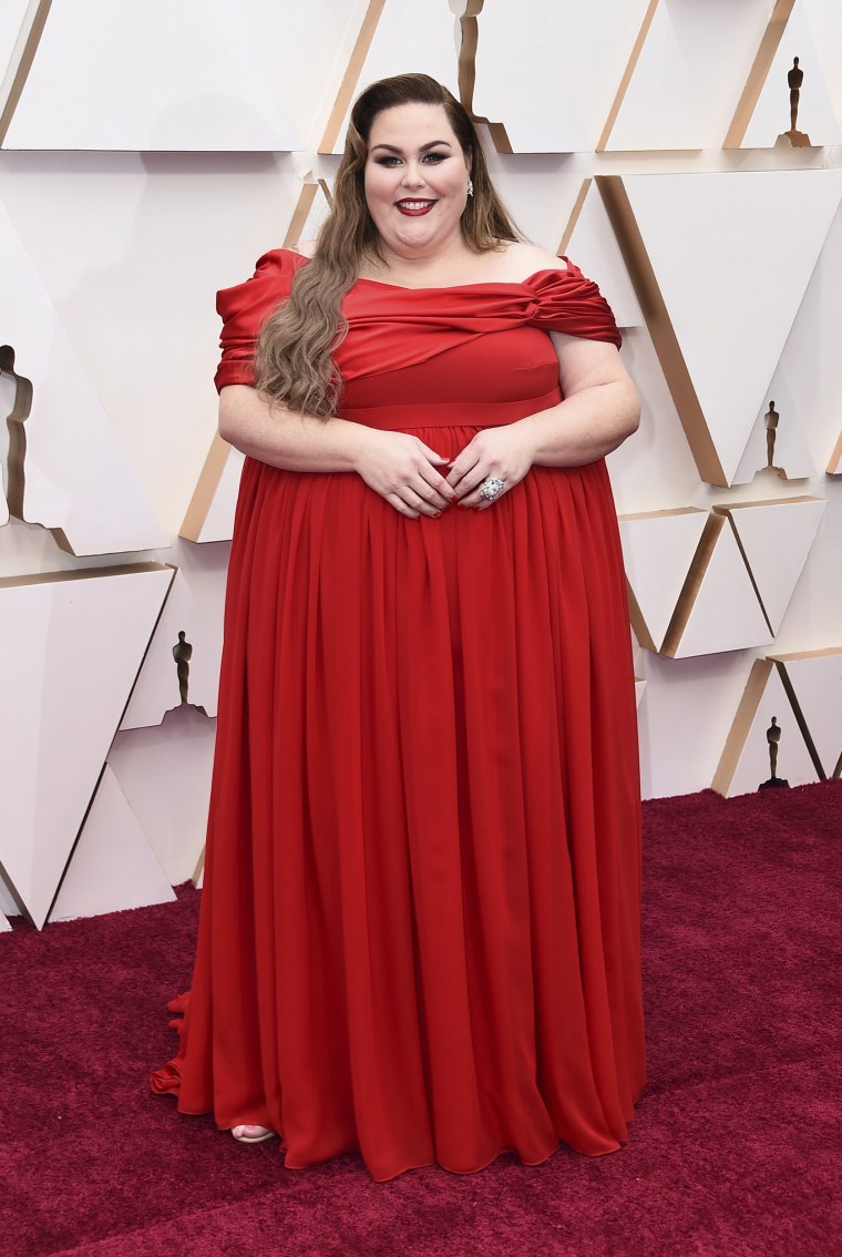 Kaitlyn Dever's Sustainable Dress at the 2020 Oscars