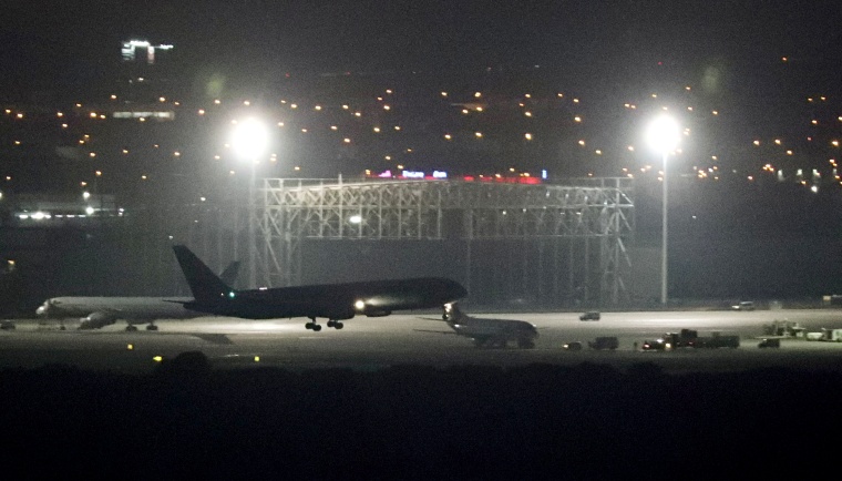 Image: An Air Canada aircraft makes an emergency landing at Madrid's Barajas Airport on Feb. 3, 2020.