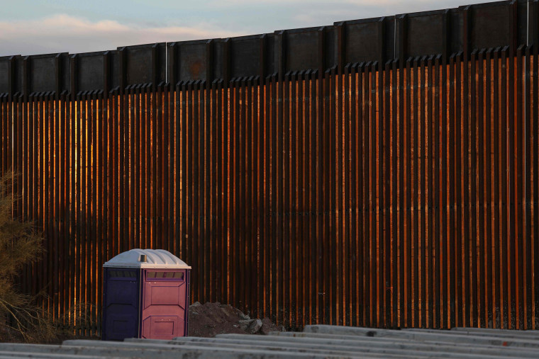 Image: Border wall at Organ Pipe National Par