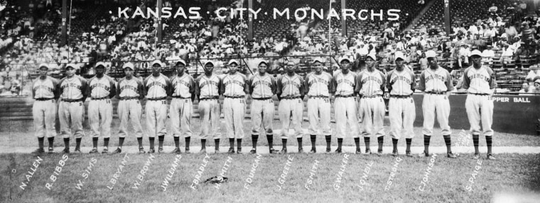 A panoramic team photo of the Negro League Kansas City Monarchs was News  Photo - Getty Images