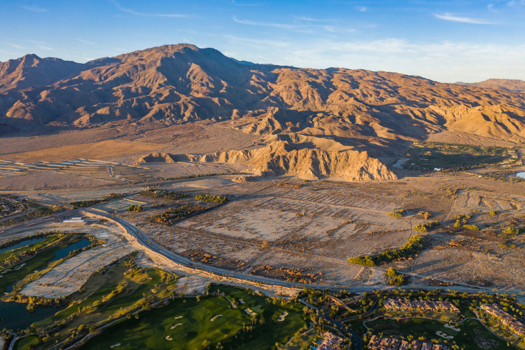 Image: Coral Mountain