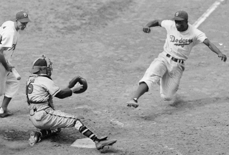 Image: Brooklyn Dodgers Jackie Robinson
