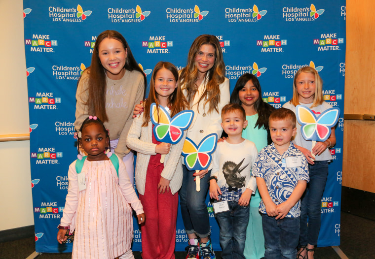 Danielle Fishel Karp poses with kids who had been treated at Children's Hospital Los Angeles.