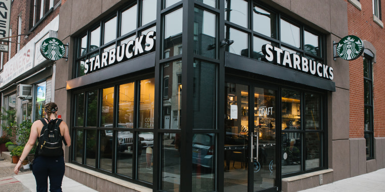 Starbucks Corp. Hold Employee Racial-Bias Training, Shutting 8,000 US Locations