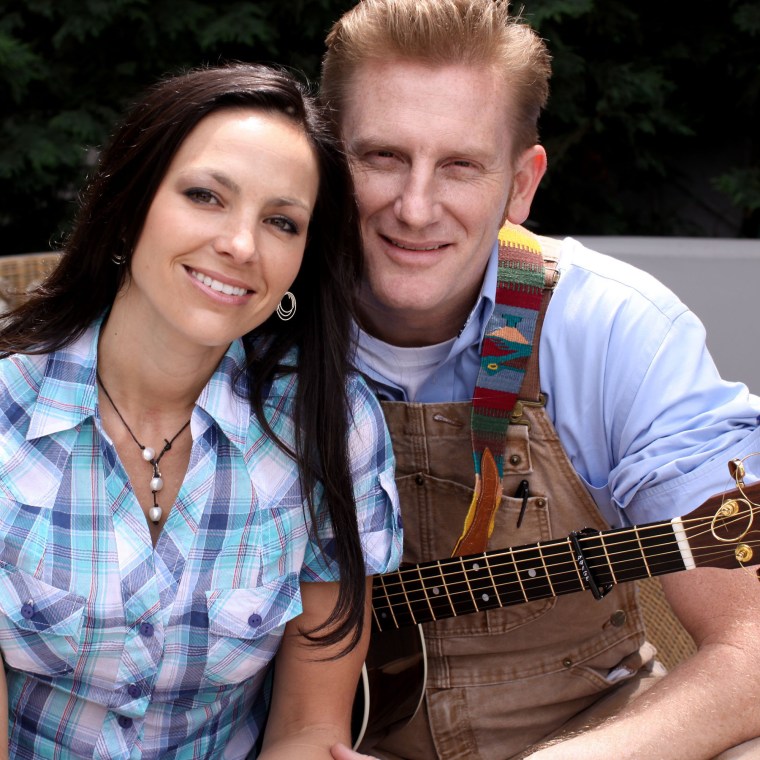 Rory Feek says daughter, 6, knows mom Joey Feek's voice on radio