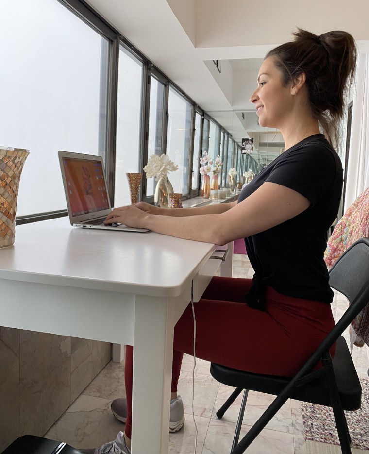 Find a chair that allows your feet to be flat on the ground.