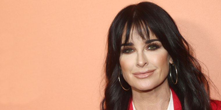 Kyle Richards Revealed Her Quick Fix For Root Touch Ups
