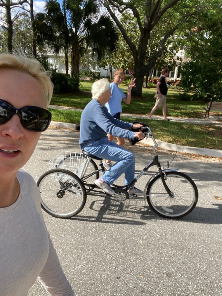 Mika, her mom (Emilie Brzezinski), Emilie Garner, and Andrew Scarborough going for a walk while practicing social distancing.