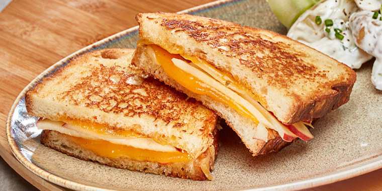 Big Apple Grilled Cheese Recipe