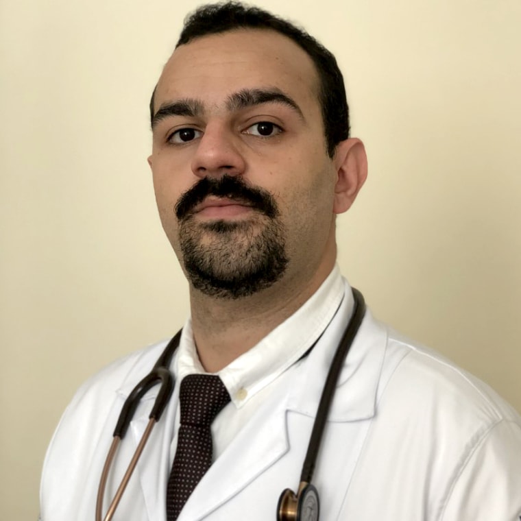 Nilton Freire De Assis Neto is an emergency room doctor practising in Sao Paolo.