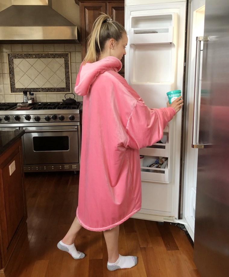 Wearable Blanket Oversized Blanket Hoodie Lightweight Microfiber Fleece For Kids, With Hood And Oversized Pocket From Shark Tank, Warm And Cozy Gifts For Children Shark Onesie Adult Giant Hooded Blanket