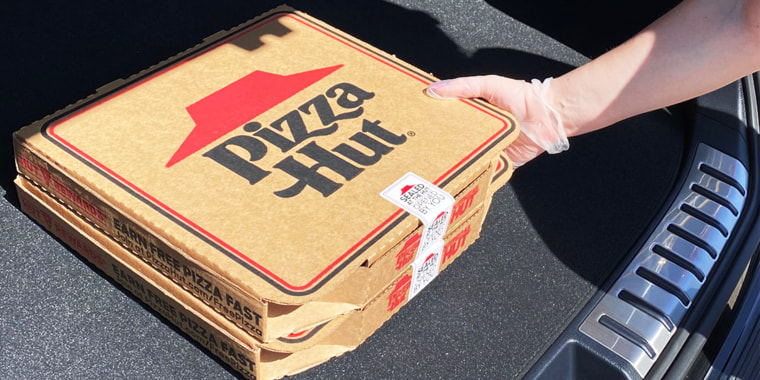 Give your delivery drivers the gift of free pizza from Pizza Hut.
