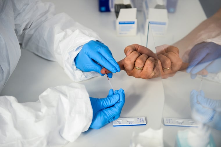 Image: Hospital Offers Coronavirus Antibody Tests, But Health Authorities Urge Caution