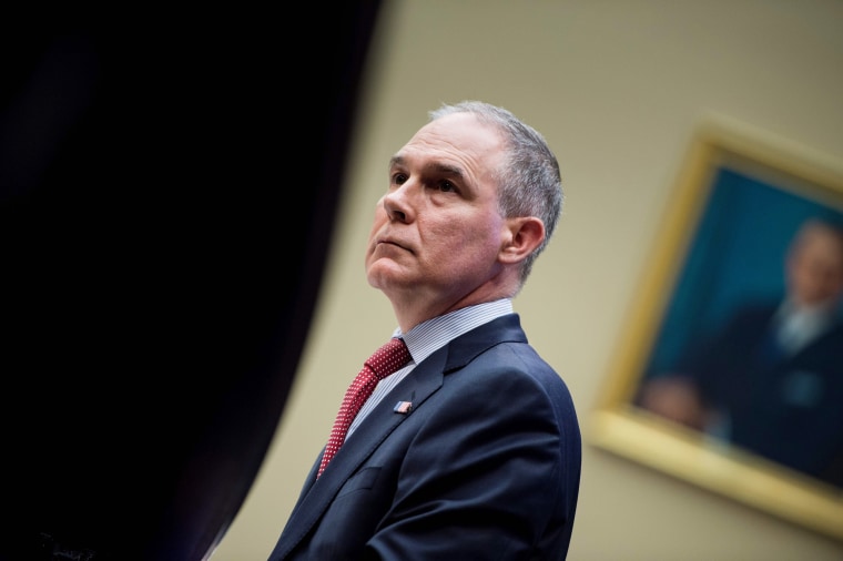 Image: Scott Pruitt at a meeting on Capitol Hill