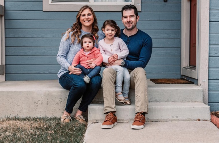 Nathaniel Lee is pictured in 2020 with his wife, Samantha, and their daughters, Elsie and Victoria.